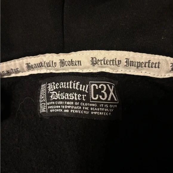 Beautiful Disaster Zip hoodie Black and White Skull Graphic Art - Picture 4 of 4